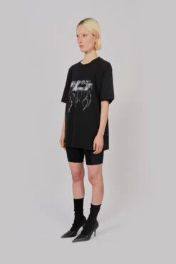 SS Metal Flame TeeUnisex -FCS Sales Store W HS SS24 1014 Angle